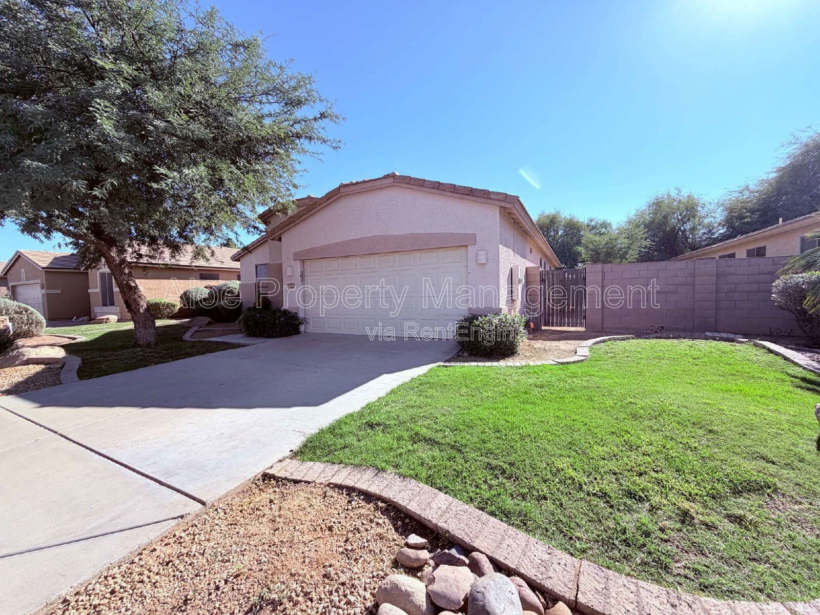 2061 E Bellerive Pl in Chandler, AZ property image