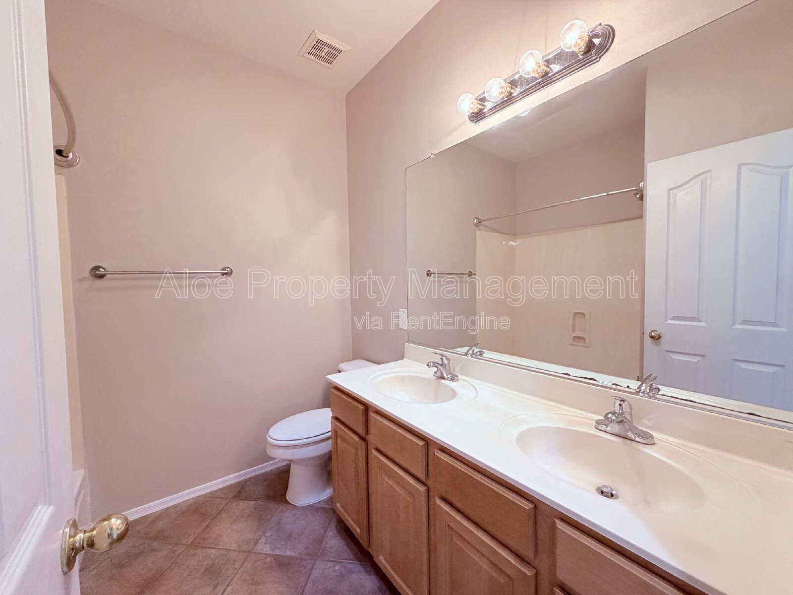 2061 E Bellerive Pl in Chandler, AZ property image