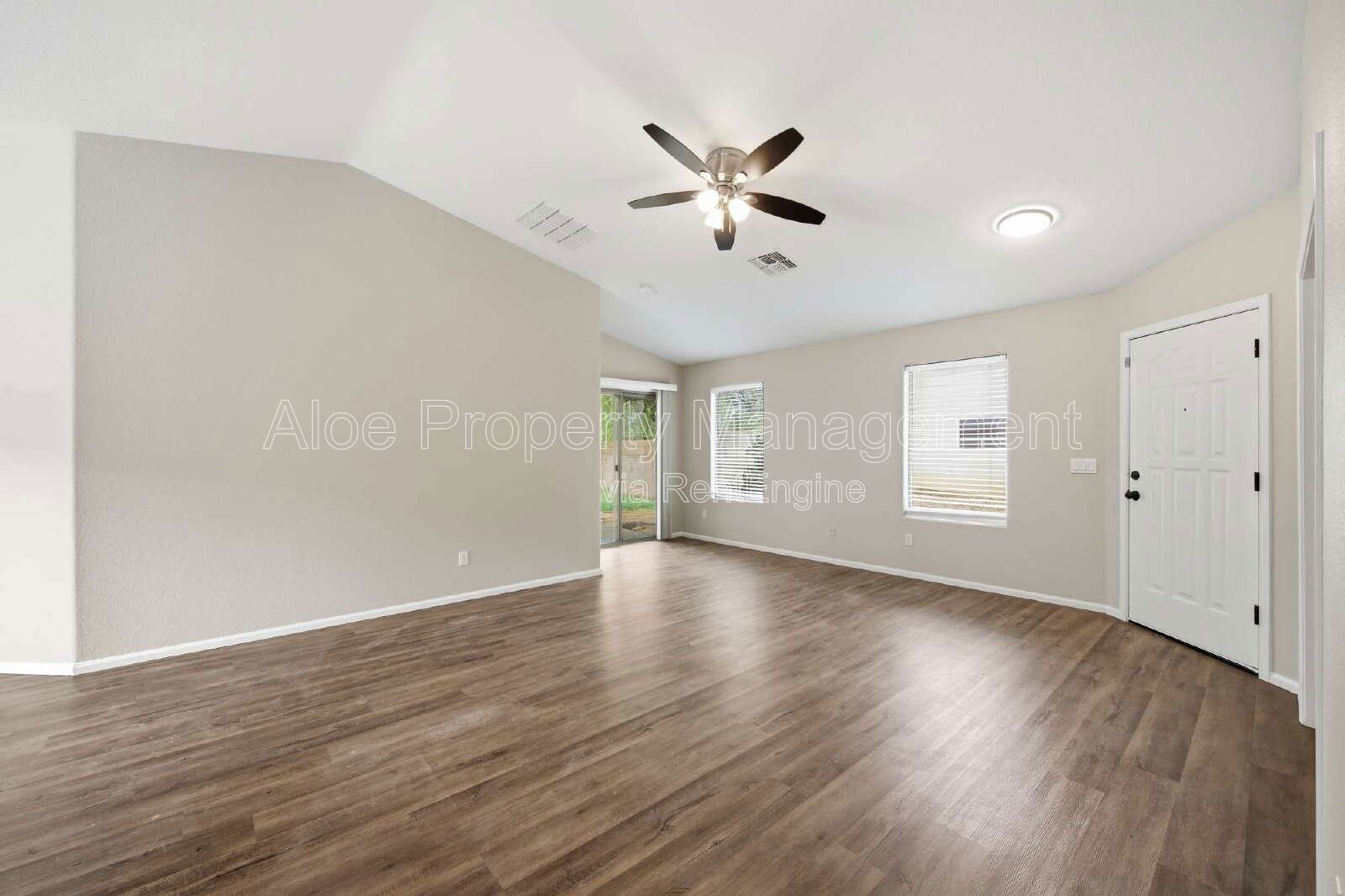 4128 E Copper Rd in San Tan Valley 1/2 off first months rent! property image