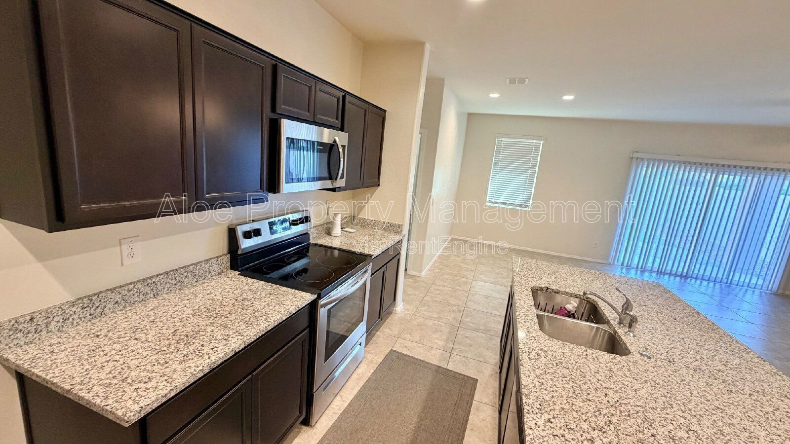 36439 Pampoloma Ave, Maricopa AZ 1/2 off first months rent!! property image