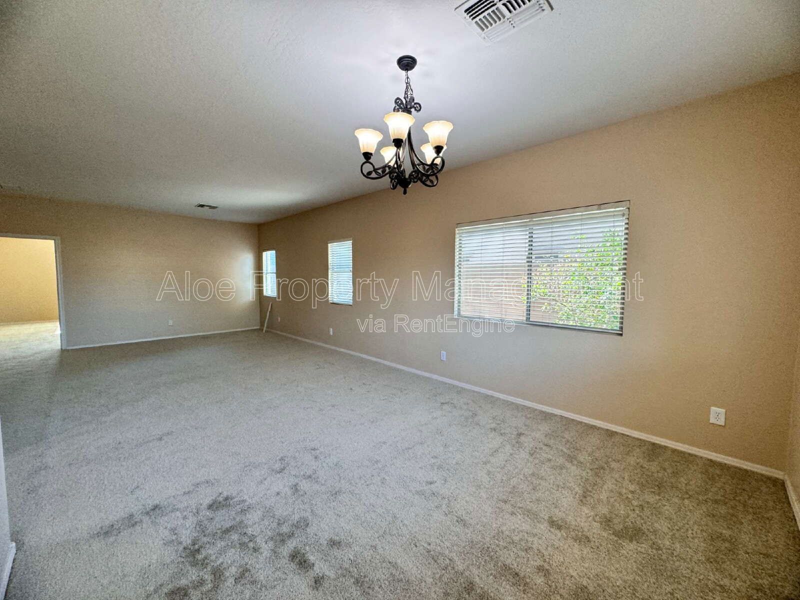 2974 E Powell Way in Gilbert property image