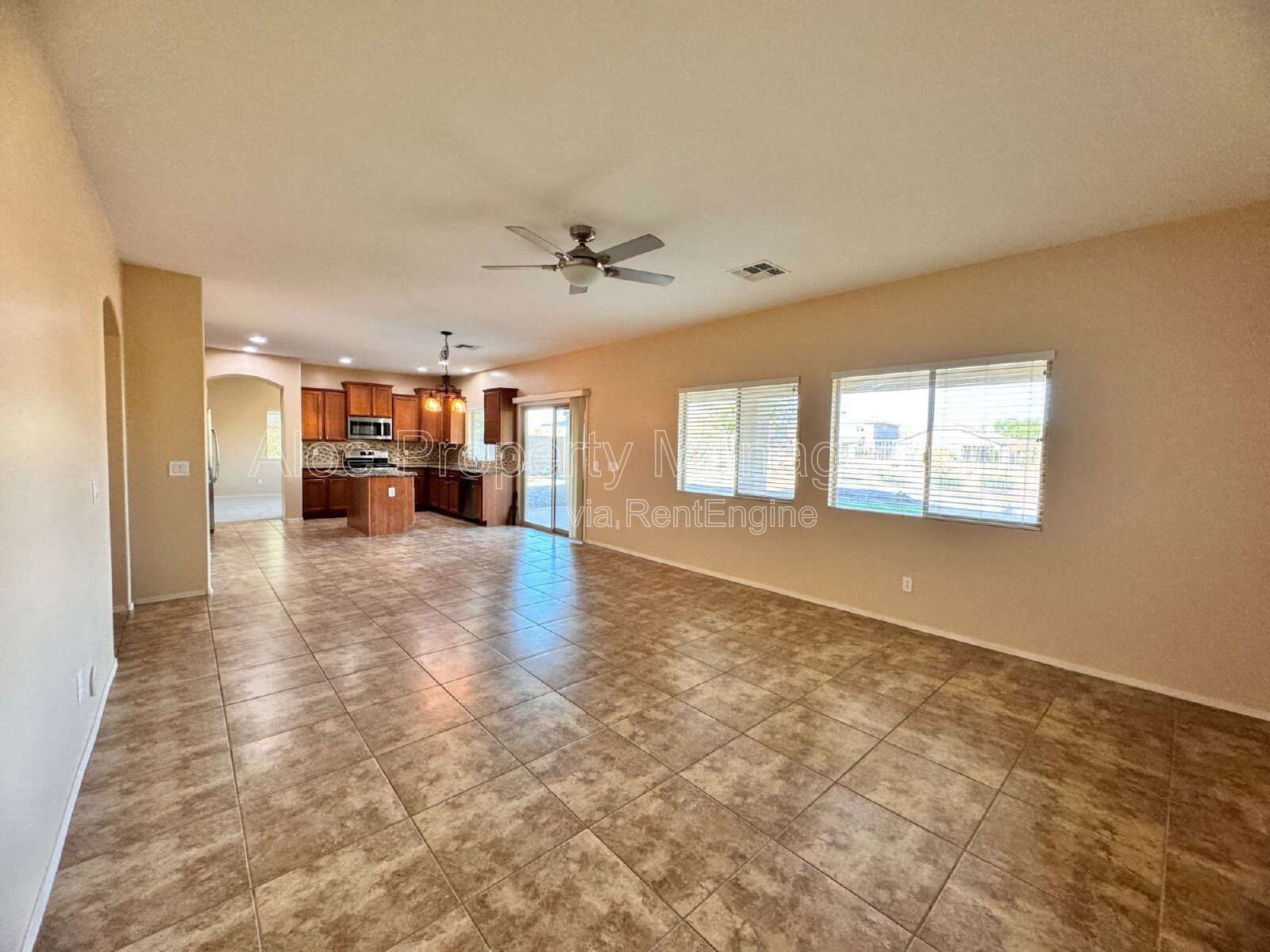 2974 E Powell Way in Gilbert property image