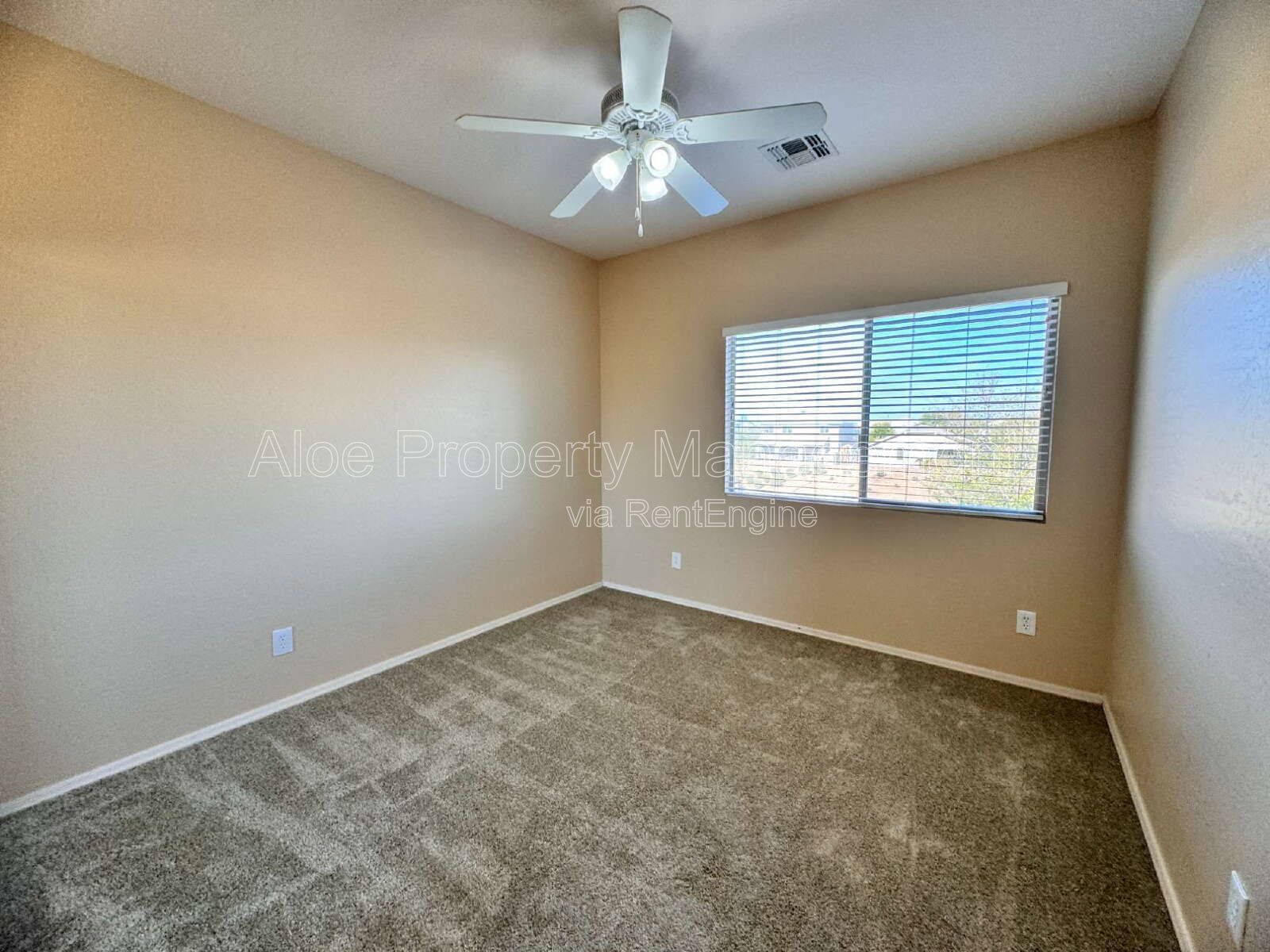 2974 E Powell Way in Gilbert property image