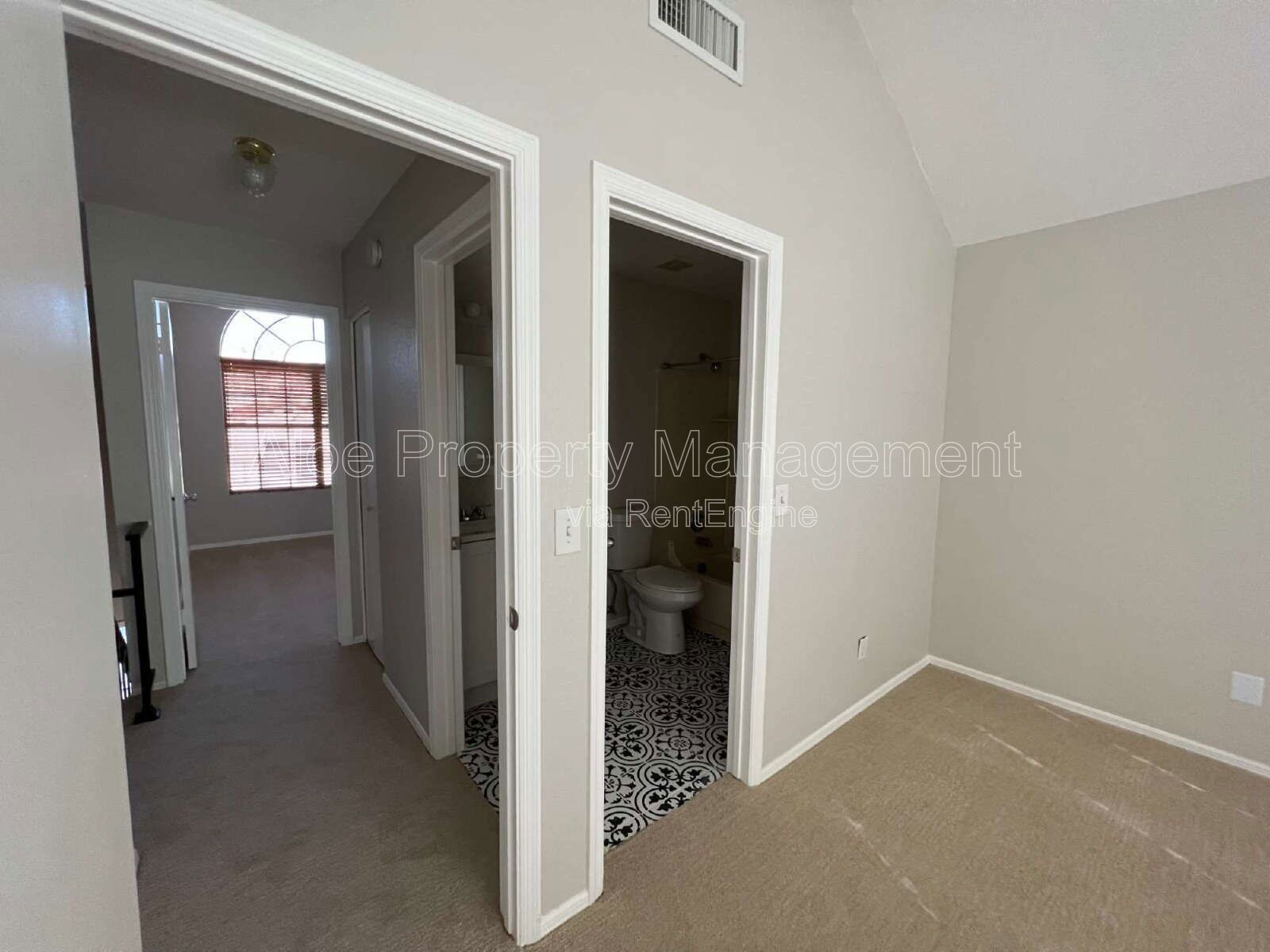 5704 E Aire Libre Ave UNIT 1081 in Scottsdale, AZ property image