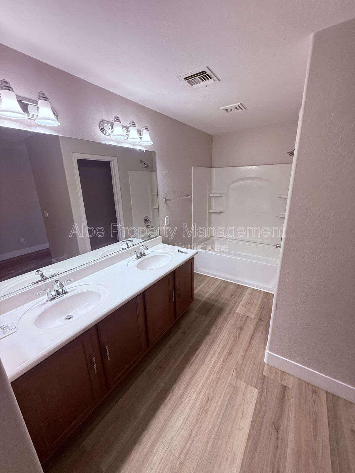 1 N 88th Ave in Tolleson property image