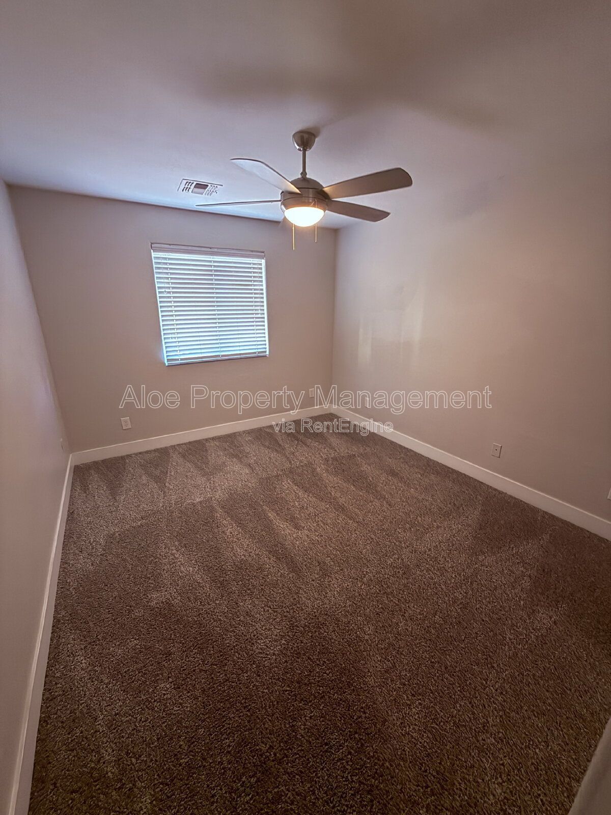 1 N 88th Ave in Tolleson property image