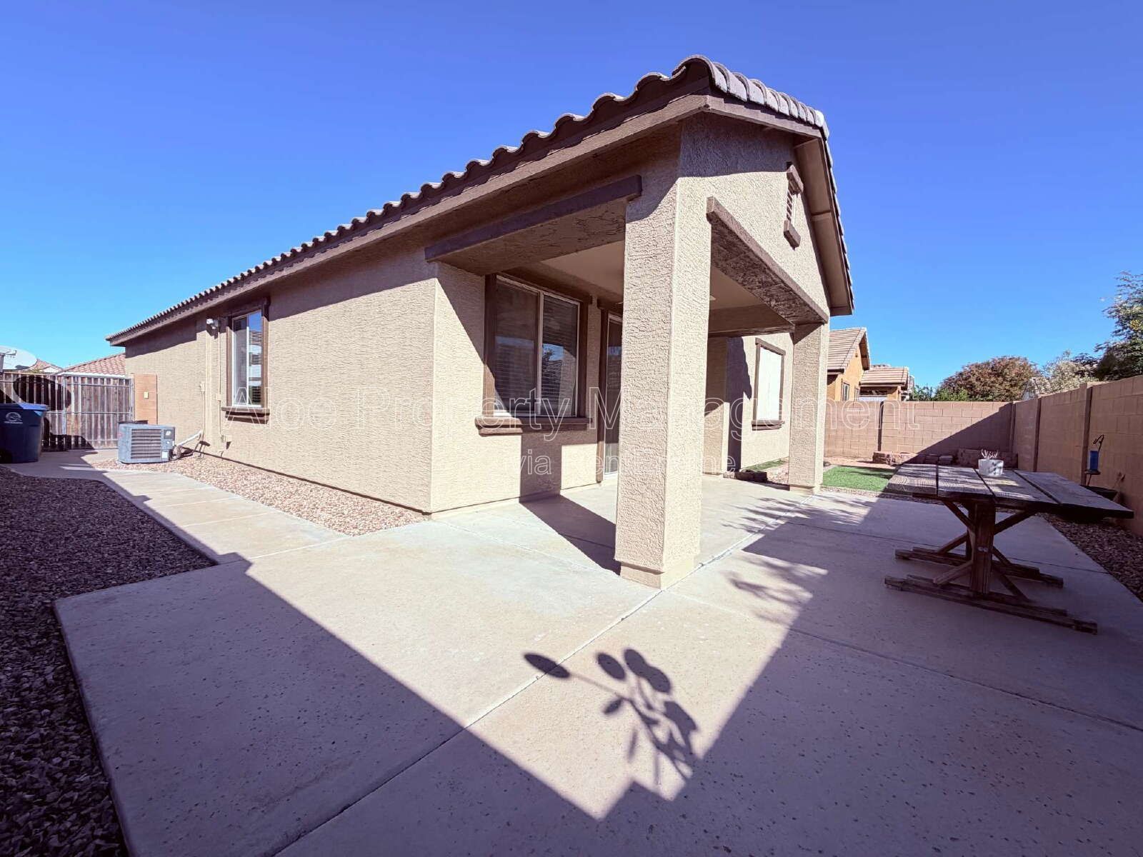 21121 East Via De Olivos in Queen Creek property image