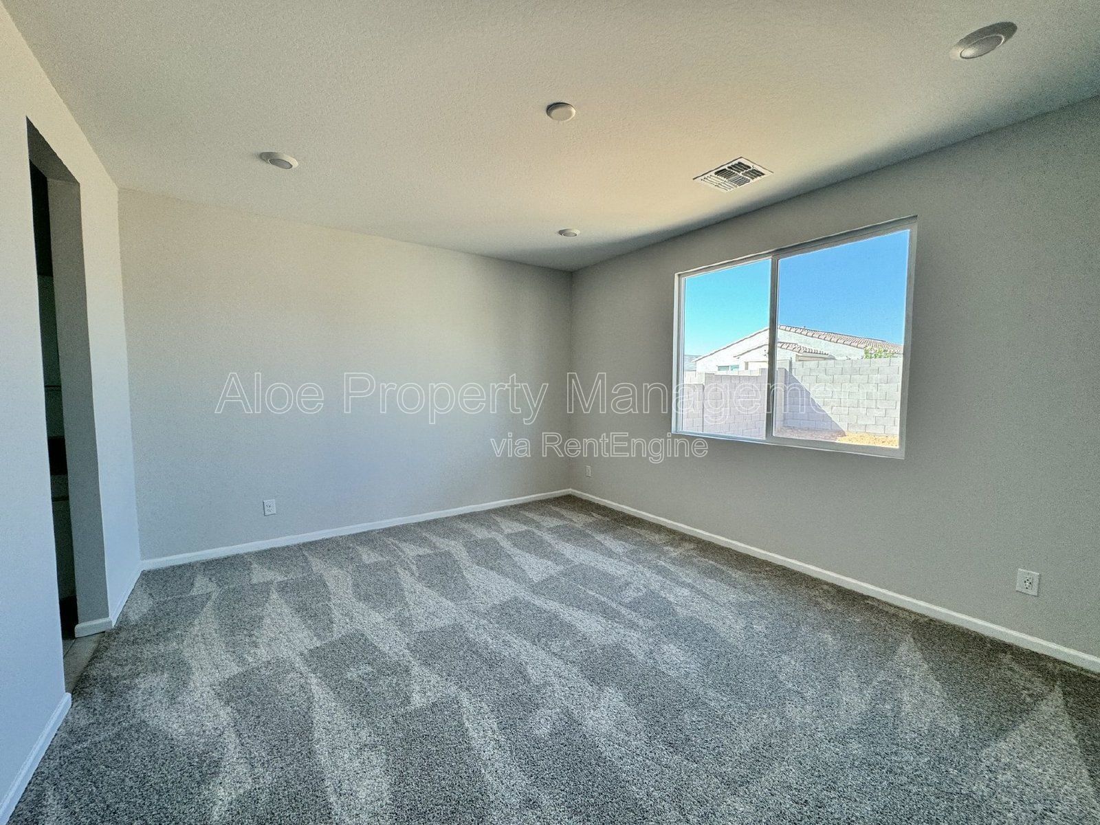 35300 W La Paz Maricopa - BRAND NEW property image