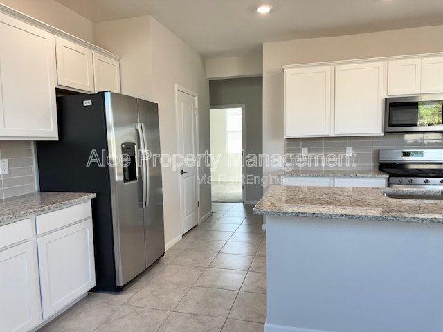 35300 W La Paz Maricopa - BRAND NEW property image