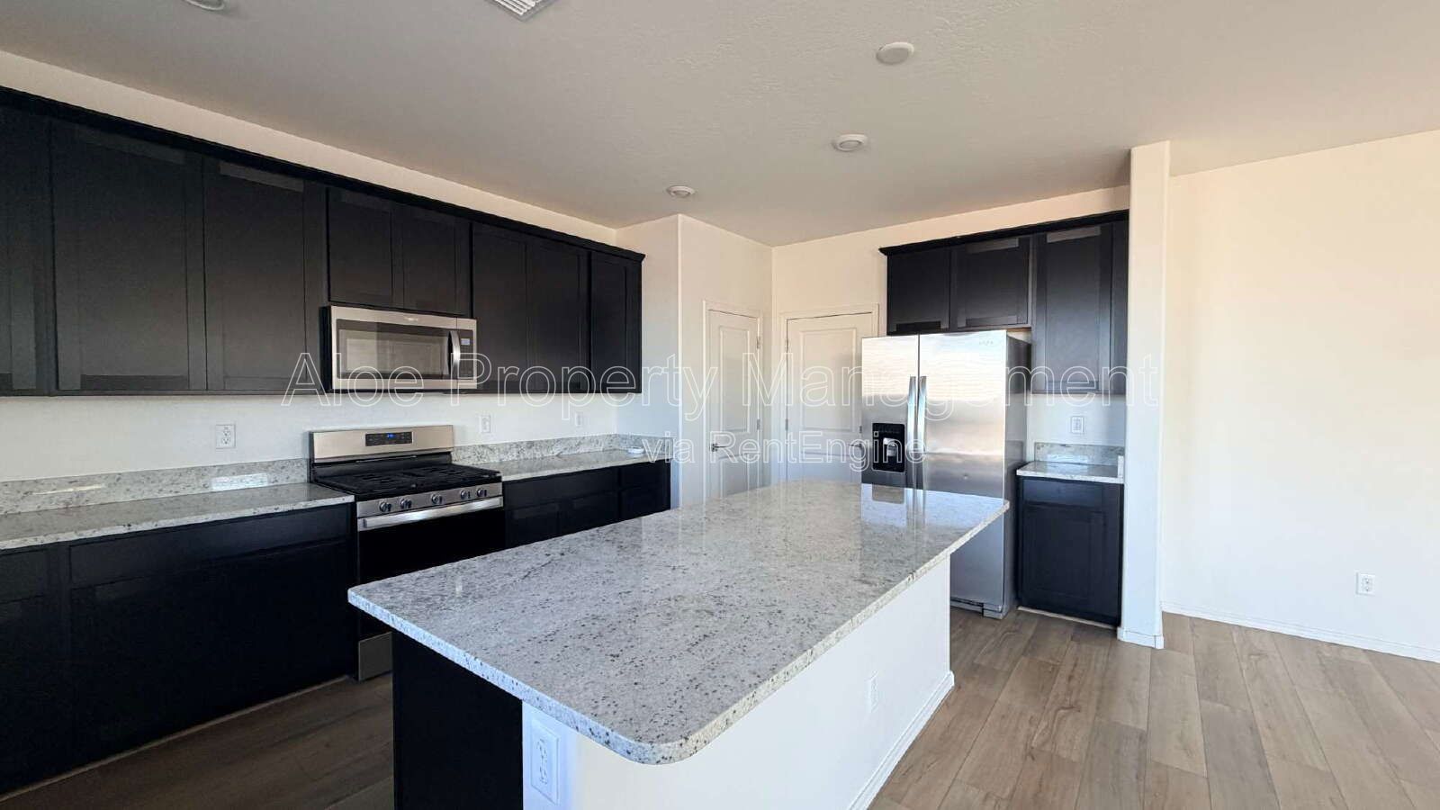 36658 W San Alvarez Ave in Maricopa, AZ property image