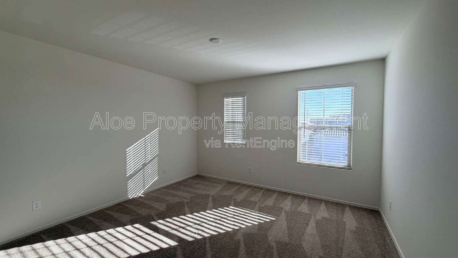 36658 W San Alvarez Ave in Maricopa, AZ property image