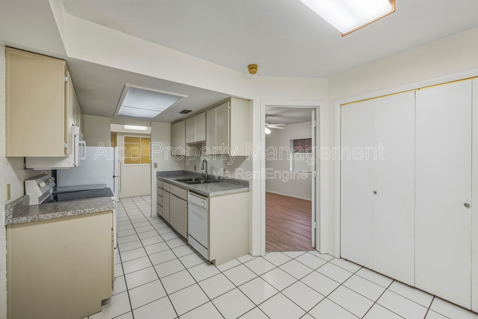 6120 E Augusta Cir in Mesa, AZ property image