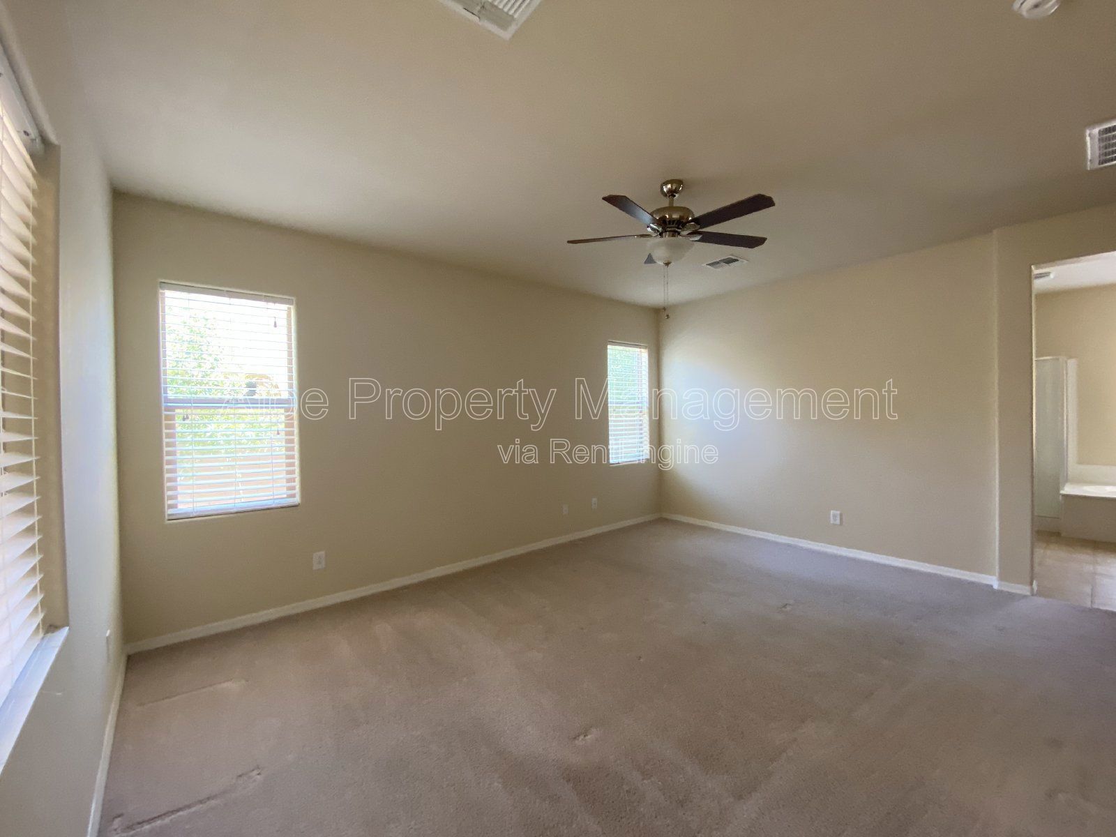 3533 S Washington St in Chandler, AZ property image