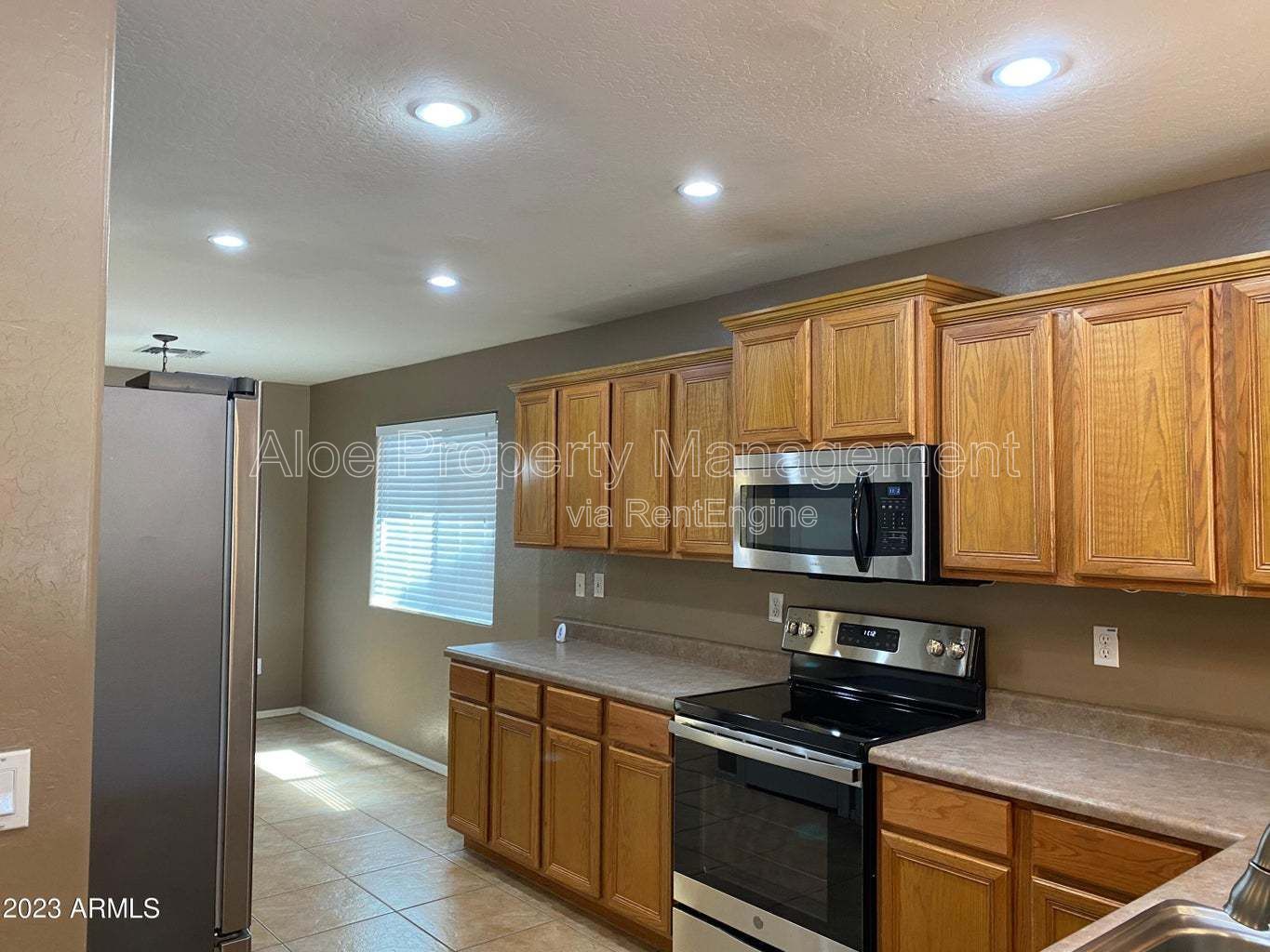 1847 W Desert Seasons Dr. Home in San Tan Valley! property image