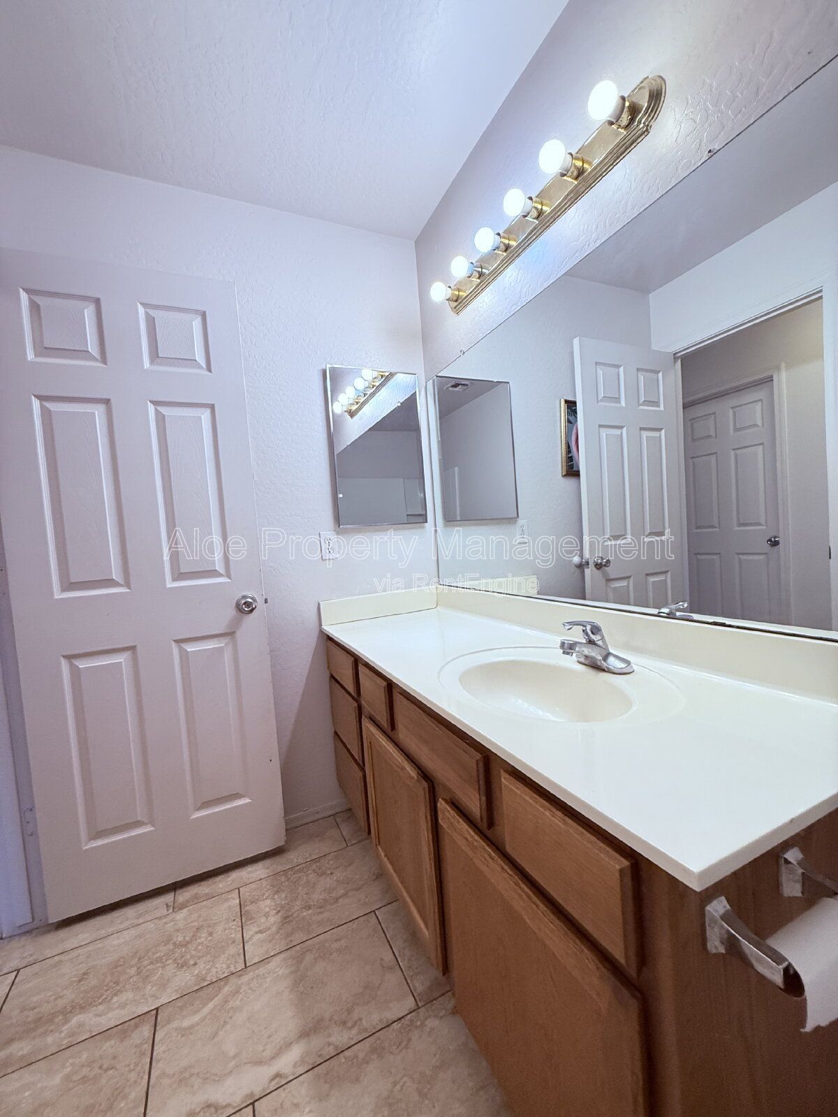 1926 West Jefferson Street in Phoenix property image